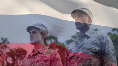 Çeşitli erkek askerler selam verirken rusya bayrağının animasyonu. Askeri, vatanseverlik ve bayraklar dijital olarak üretilen video konsepti.