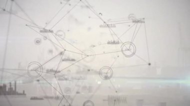 Şehir manzarası üzerinde bağlantılar ve veri işleme animasyonu ağı. Teknoloji, bağlantı, dijital, bilgi, kentsel, geleceksel