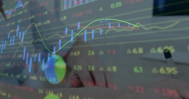 Finansal veriler ve borsa analizleri profesyonel iş adamları üzerinde. Finans, ekonomi, yatırım, ticaret, büyüme, strateji
