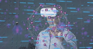 VR kulaklık takan beyaz erkekler üzerindeki simgelerle olan bağlantıların görüntüsü. Küresel bilim, bağlantılar, veri işleme ve dijital arayüz kavramı dijital olarak oluşturuldu.