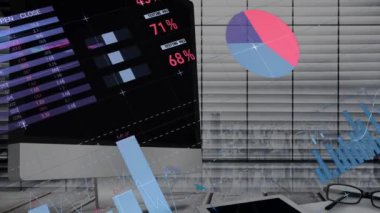 Boş ofis üzerinde veri işleme ve diyagramlarının animasyonu. Teknoloji, iş ve dijital arayüz kavramı dijital olarak oluşturulmuş video.