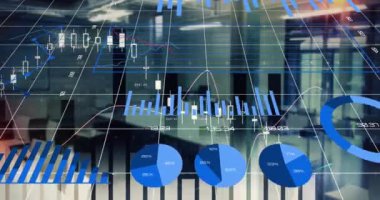 Mali veri tabloları ve grafik animasyonları iş yerinin arka planında. Finans, analitik, teknoloji