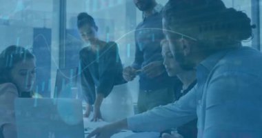 Ofisteki finansal veri analizi animasyonunda iş birliği yapan iş ekibi. takım çalışması, işbirliği, finans, toplantı, strateji