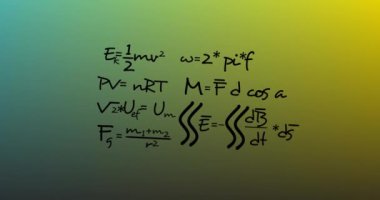Matematiksel veri işlemenin yeşil arkaplan üzerindeki animasyonu. Küresel bilim, bağlantılar, hesaplama ve veri işleme kavramı dijital olarak oluşturulmuş video.