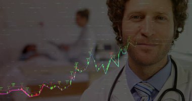 Kafkas erkek doktor ve hasta üzerinde veri işleme görüntüsü. Küresel tıp ve dijital arayüz kavramı dijital olarak oluşturulmuş görüntü.