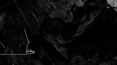 Siyah arka planda golf oynayan golf oyuncusunun çizimi. Spor ve dijital arayüz konsepti dijital olarak oluşturulmuş video.