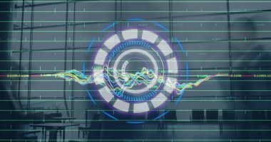 Yuvarlak tarayıcı ve veri işleme görüntüsü. Ofiste yürüyen insanların hızlandırılmış görüntüsü. Bilgisayar arayüzü ve iş veri teknolojisi kavramı