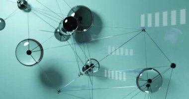 Yeşil arka planda bağlantılar ve veri işleme animasyonları. Küresel bilim, bağlantılar, hesaplama ve veri işleme kavramı dijital olarak oluşturulmuş video.