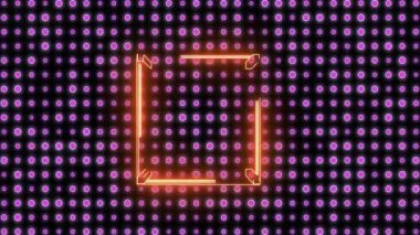 Mor şekilli neon boks ringinin animasyonu. Oyun, retro ve dijital arayüz kavramı dijital olarak oluşturulmuş video.