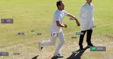 Çeşitli erkek kriket oyuncuları üzerinde artan sayılara sahip sosyal medya simgelerinin animasyonu. Dijital olarak oluşturulmuş küresel sosyal medya, spor, iletişim ve dijital arayüz kavramı.