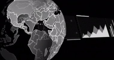 Siyah arkaplan üzerinde dijital veri işleme ve küre animasyonu. Küresel yapay zeka, bilim, bağlantılar, hesaplama ve veri işleme kavramı dijital olarak oluşturulmuş video.