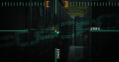 Bilgisayar sunucuları üzerinden dijital veri işleme resmi. Dijital olarak oluşturulmuş küresel bağlantılar, hesaplama ve veri işleme kavramı.