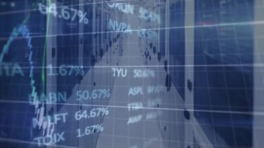 Bilgisayar sunucuları üzerinde dijital veri işleme animasyonu. Dijital olarak oluşturulmuş küresel bağlantılar, hesaplama ve veri işleme kavramı.