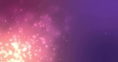 Mor arkaplanda hareket eden parlak ışık izlerinin animasyonu. Işık, renk ve hareket konsepti dijital olarak oluşturulmuş video.