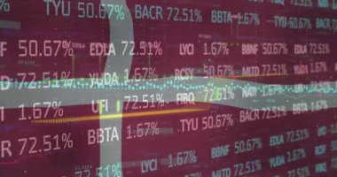 Danimarka bayrağı üzerinde finansal veri işleme animasyonu. Dijital olarak oluşturulan küresel finansman, bilgisayar ve dijital arayüz kavramı.