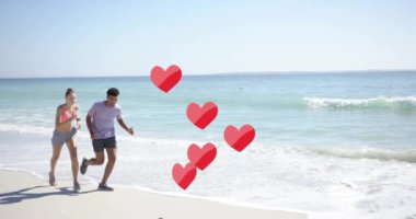 Sahilde koşan farklı çiftlerin kırmızı kalplerinin animasyonu. Yaz, tatil, yaşam tarzı ve dijital arayüz konsepti dijital olarak oluşturulmuş video.