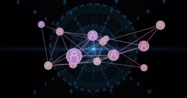 Siyah arkaplanda veri işleme üzerine simgelerle bağlantı ağının animasyonu. Küresel teknoloji, hesaplama, bağlantılar ve dijital arayüz konsepti dijital olarak oluşturulmuş video.