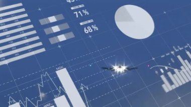 Uçakta finansal veri işleme animasyonu. Küresel finans, iş, bağlantılar, hesaplama ve veri işleme kavramı dijital olarak oluşturulmuş video.