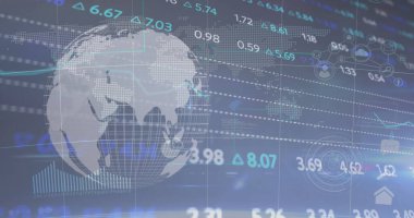 Siyah arkaplanda veri işleme ve küresi görüntüsü. küresel iş, finans, bağlantılar ve dijital arayüz konsepti, dijital olarak oluşturulmuş görüntü.