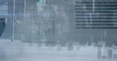 Çeşitli iş adamlarının yürümesi üzerine veri işleme görüntüsü. Küresel iş ve dijital arayüz kavramı, dijital olarak oluşturulmuş görüntü.