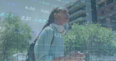 Finansal veri işleme ve borsa görüntüsü. Küresel iş ve dijital arayüz kavramı, dijital olarak oluşturulmuş görüntü.