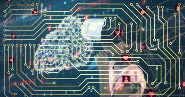 Görüntü entegre devre ve dijital bulutlar VR kulaklıklı melez kız üzerinde. Veri işleme, bulut hesaplama ve teknoloji konsepti, dijital olarak oluşturulmuş görüntü.