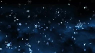 Mavi ve siyah arkaplana düşen kar animasyonu. Kış, şablon ve dijital arayüz kavramı dijital olarak oluşturulmuş video.