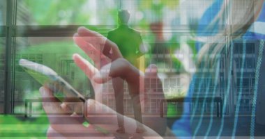 Kafkas iş adamlarının yürüme ve akıllı telefon kullanma görüntüleri. Küresel iş ve dijital arayüz kavramı, dijital olarak oluşturulmuş görüntü.