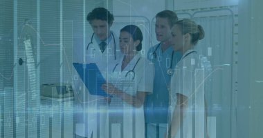 Muayene sırasında çeşitli kadın ve erkek doktorların grafikleri ve verileri. tıp, sağlık, ekonomi ve teknoloji kavramı. ,.