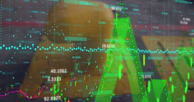 Tekne üzerinde veri işleme görüntüsü. Küresel iş, finans ve dijital arayüz kavramı, dijital olarak oluşturulmuş görüntü.