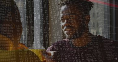 Afro-Amerikan bir çiftin kahve içerken ki görüntüsü. Küresel iş ve dijital arayüz kavramı, dijital olarak oluşturulmuş görüntü.