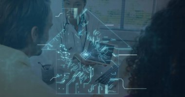 Hastaları olan Afro-Amerikan kadın doktor üzerinde veri işleme görüntüsü. Küresel tıp ve dijital arayüz kavramı, dijital olarak oluşturulmuş görüntü.