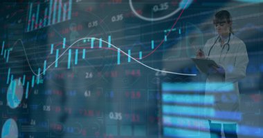 Kafkasyalı kadın doktor üzerinden veri işleme görüntüsü. Küresel tıp, bağlantılar, hesaplama ve veri işleme kavramı, dijital olarak oluşturulmuş resim.