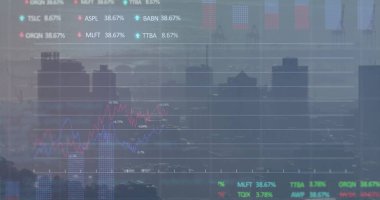 Şehir manzarası üzerinde veri işleme resmi. Küresel iş, finans ve dijital arayüz kavramı, dijital olarak oluşturulmuş görüntü.