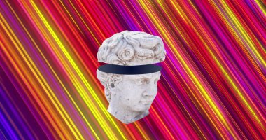 Çizgili arka planda kesilmiş eski bir kafa heykeli resmi. Soyut, sanat, renk ve hareket konsepti, dijital olarak oluşturulmuş görüntü.