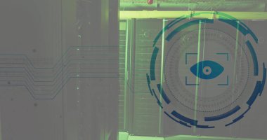 Sunucu odasındaki aydınlatılmış sunucu raflarının üzerinde daireler yükleyen görüş açısında bir göz resmi. Dijital bileşik, izleme, veri merkezi, ağ, teknoloji ve ağ sunucu kavramı.