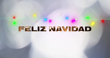 Felix Navidad 'ın resmi. Siyah arka plan ve beyaz ışıklar üzerindeki peri ışıkları. Noel, gelenek ve kutlama konsepti dijital olarak oluşturulmuş imaj.