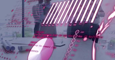 Ofisteki çeşitli meslektaşlar üzerinde finansal veri işleme resmi. Küresel iş, finans, hesaplama ve dijital arayüz kavramı dijital olarak oluşturuldu.