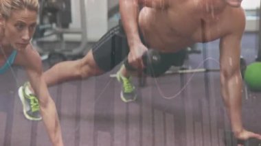 Sporcuların spor salonunda şınav çekmeleri üzerine borsa veri animasyonu. Finans, fitness, teknoloji, hisse senedi ticareti, spor, sağlık