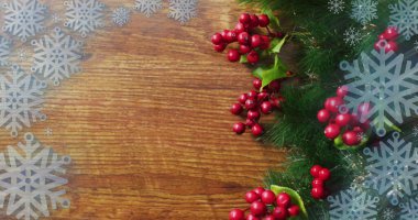 Noel süslemeleri sırasındaki Noel kar taneleri görüntüsü. Noel, şenlik, kutlama ve gelenek konsepti dijital olarak oluşturuldu.