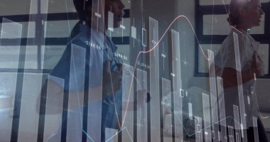 Çeşitli doktorların finansal veri işleme görüntüsü. Küresel tıp, bağlantılar, hesaplama ve veri işleme kavramı dijital olarak oluşturulmuş görüntü.