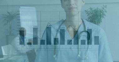 Tıbbi veriler hastanedeki gülümseyen sağlık uzmanının görüntülerini gösteriyor. doktor, hemşire, teknoloji, klinik, analiz, izleme