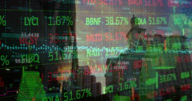 Borsa görüntüsü ve şehir manzarası şeması. Küresel iş, şehir ve dijital arayüz kavramı, dijital olarak oluşturulmuş görüntü.