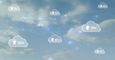 Mavi gökyüzü ve bulutların üzerindeki dijital bulutlarla olan bağlantı ağının resmi. Küresel iş ve dijital arayüz kavramı dijital olarak oluşturulmuş görüntü.