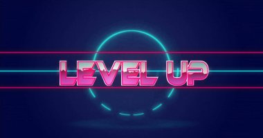 Metin görüntüsünü koyu arkaplanda mavi şekillerin üzerine ayarla. Yükseltme, gamifikasyon, ilerleme, başarı, yükseltme, dijital
