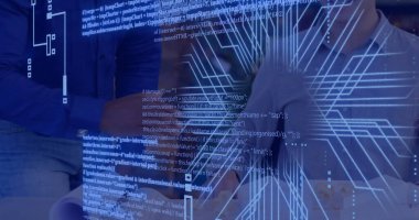 Ofisteki çeşitli iş adamlarının veri işleme görüntüsü. Küresel finans, iş, bağlantılar, hesaplama ve veri işleme kavramı dijital olarak oluşturuldu.