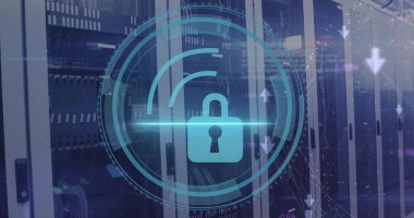 Bilgisayar sunucularında asma kilit ve veri işleme ile ilgili görüntü. Küresel iş, finans, hesaplama ve veri işleme kavramı dijital olarak oluşturulmuş görüntü.