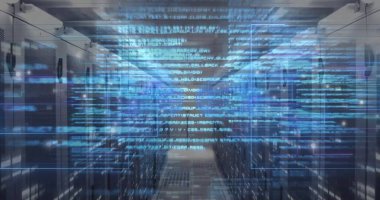 Bilgisayar sunucuları üzerinden dijital veri işleme resmi. Dijital olarak oluşturulmuş küresel bağlantılar, hesaplama ve veri işleme kavramı.