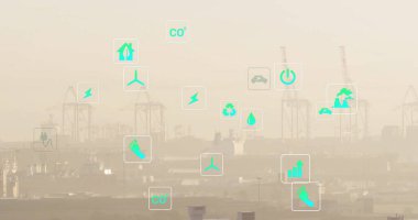 Şehir manzarası üzerindeki ekolojik simgelerin resmi. Küresel çevre, bağlantılar, hesaplama ve veri işleme kavramı dijital olarak oluşturulmuş resim.