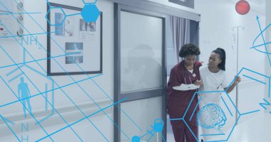 Afro-Amerikan kadın doktorların hastalara destek veren yapıları ve simgeleri. Veri, dijital arayüz, bağlantı, hastane ve sağlık hizmetleri, dijital olarak oluşturulmuş görüntü.